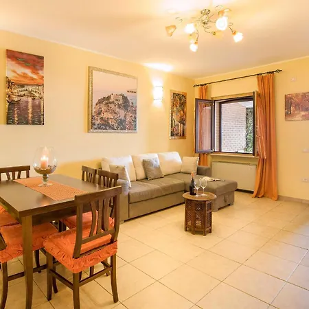 Pet Friendly In Calabro With Kitchen Pizzo (Calabria)